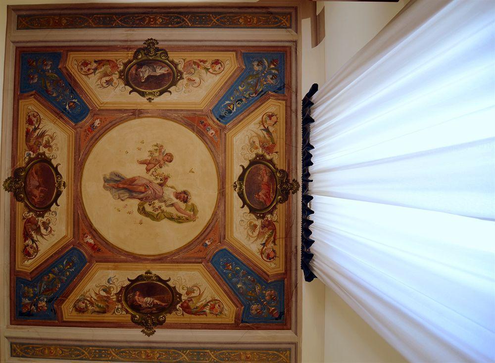 Cimabue 9 Pensión 3*